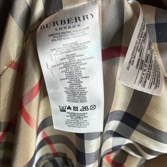 Burberry Down Jacket Size XL - Picture 12 of 13